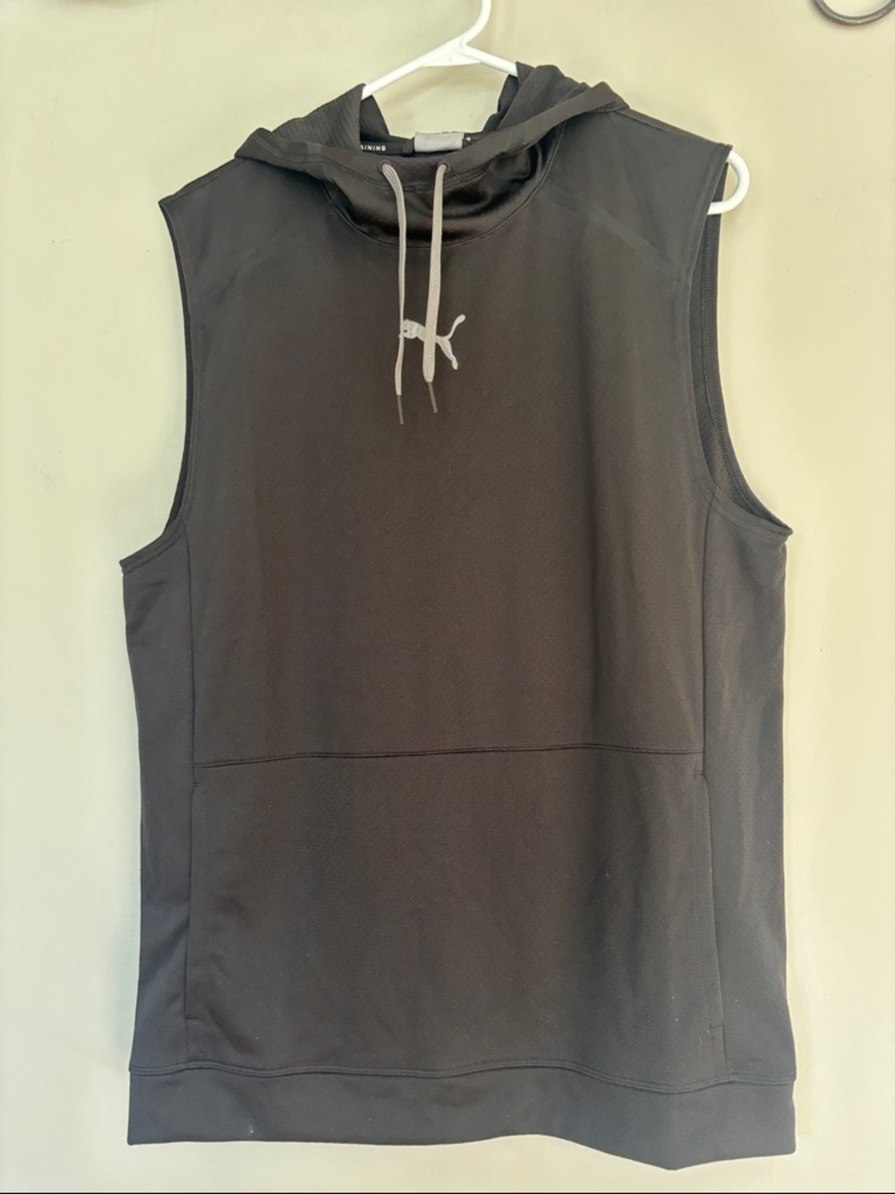 Puma Black Sleeveless Hooded Athletic Top with Gray Logo